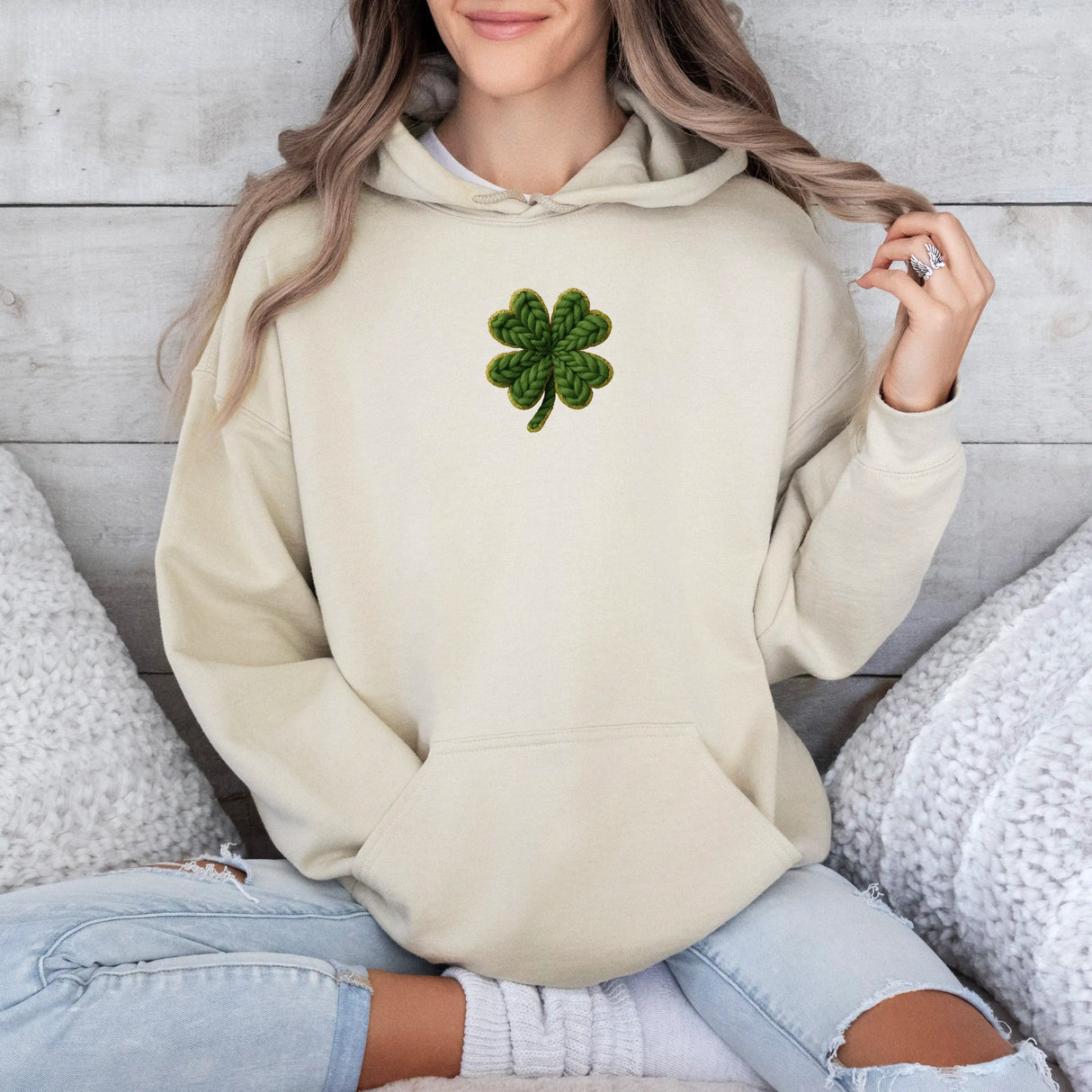 Hanorac cu gluga dama oversize cu imprimeu CLOVER