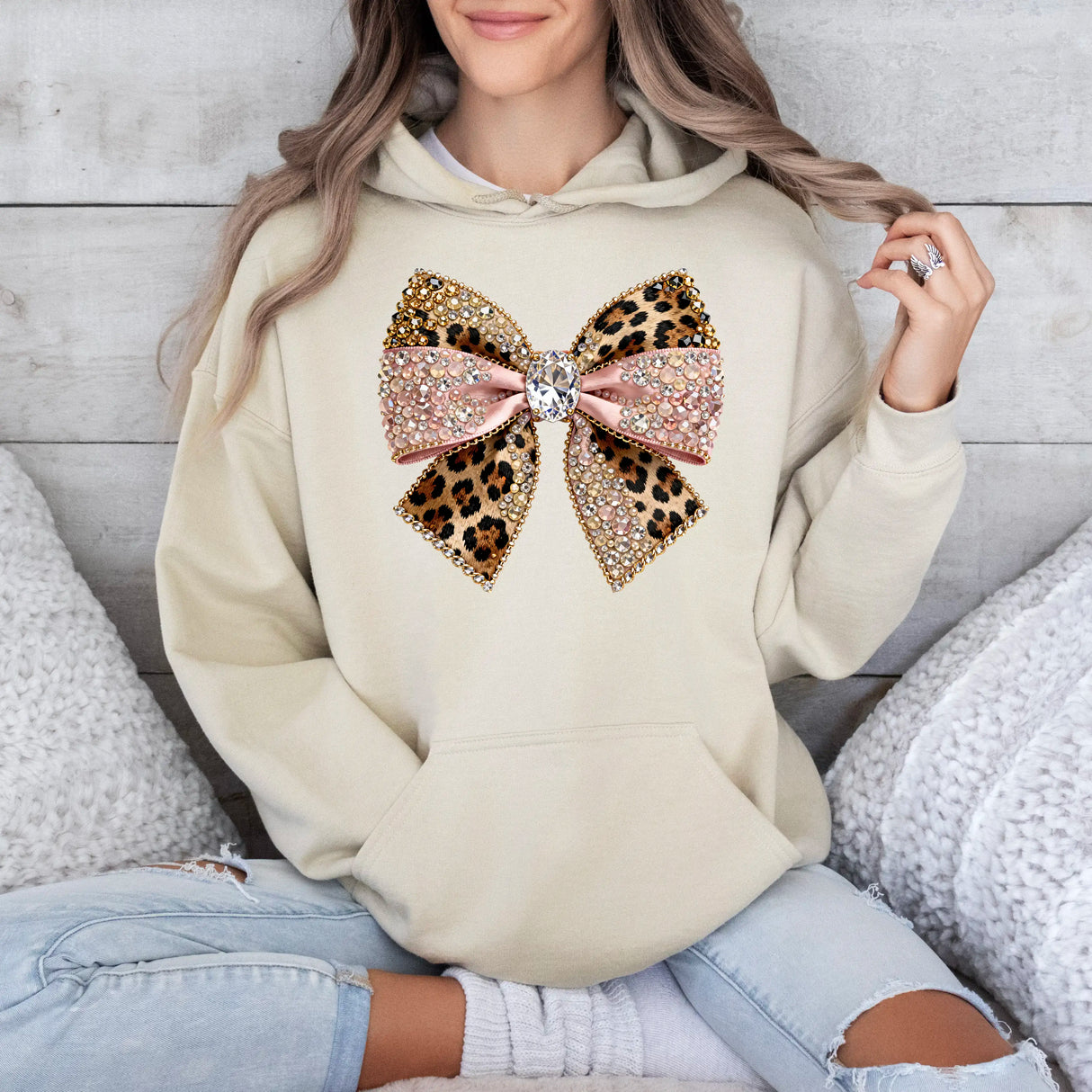 Hanorac cu gluga de dama oversize cu imprimeu GLOSSY
