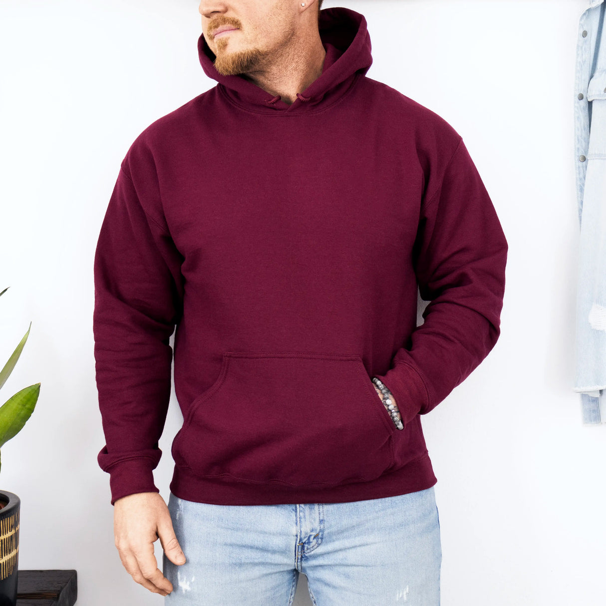 Hanorac cu gluga barbati regular fit simplu burgundy