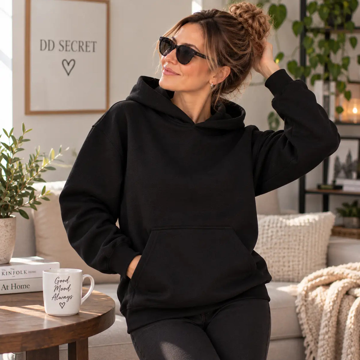 Hanorac cu gluga dama oversize simplu negru